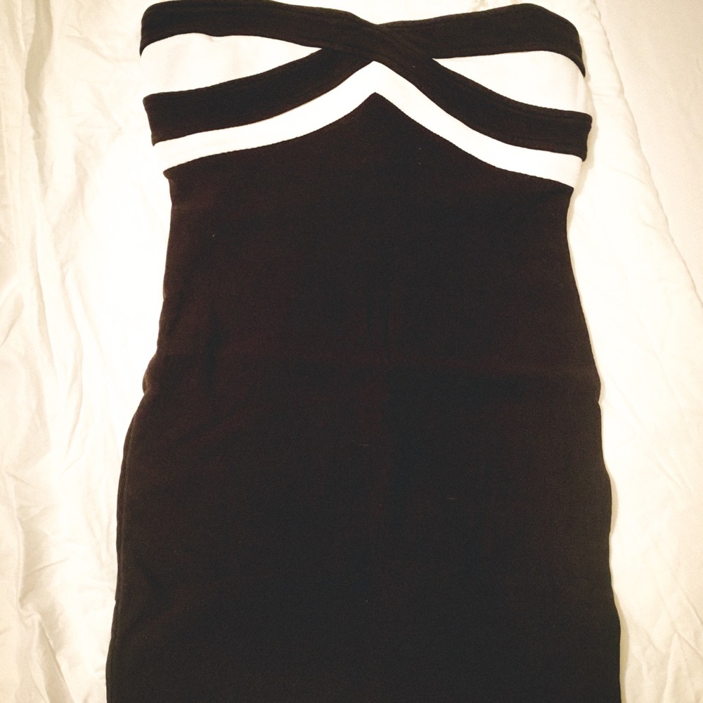 Guess Black and White Dress